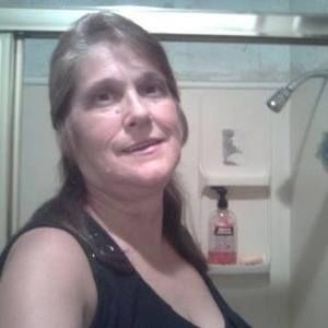 Meet your Posher, Leona